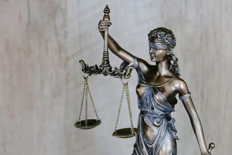 Legal & Técnico