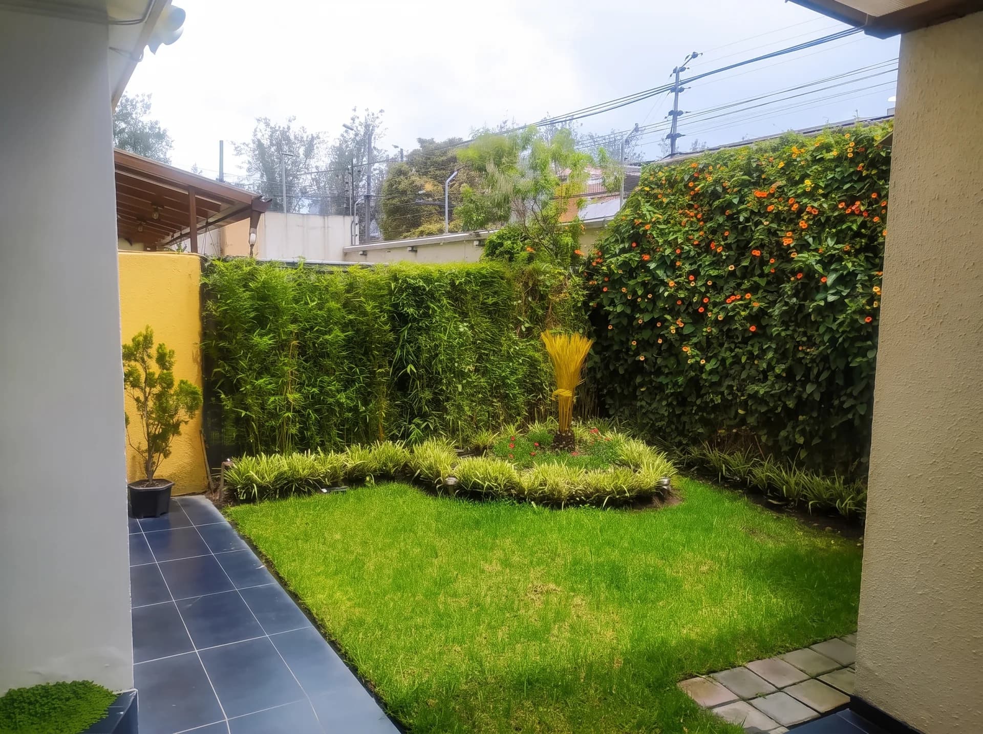 Suite Urbana Independiente en Mariana de Jesús (Negociable) - Foto 1